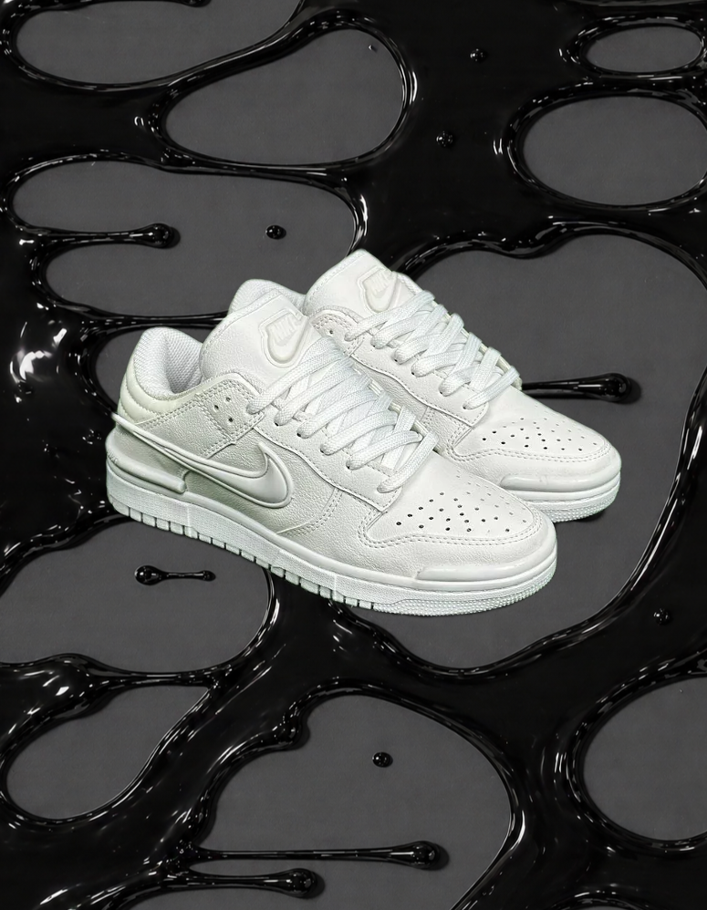 Nike SB Dunk Low Twist